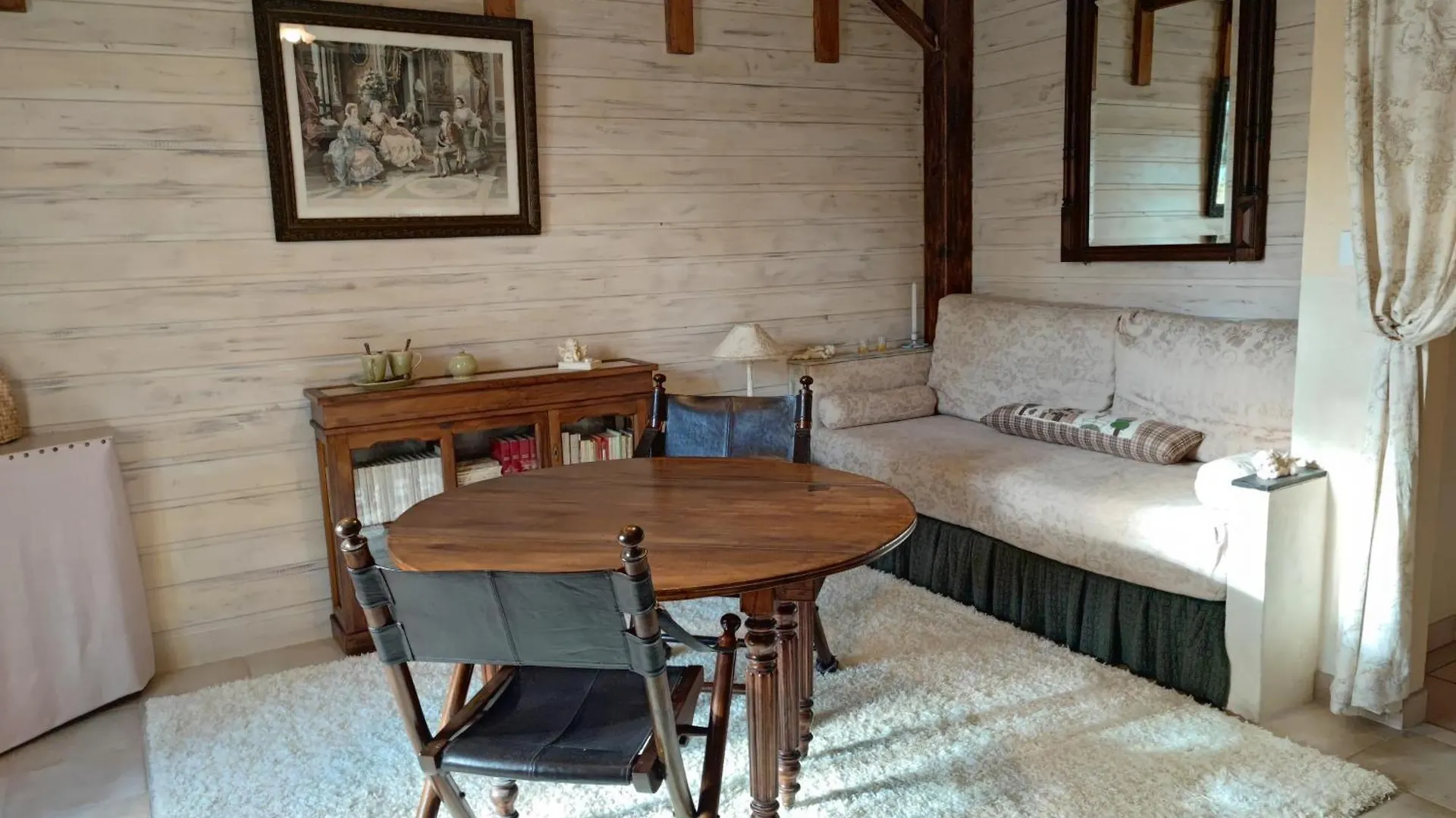 Bed and Breakfast Demeure de La Vendemiere à Pont-Melvez 4*,  France